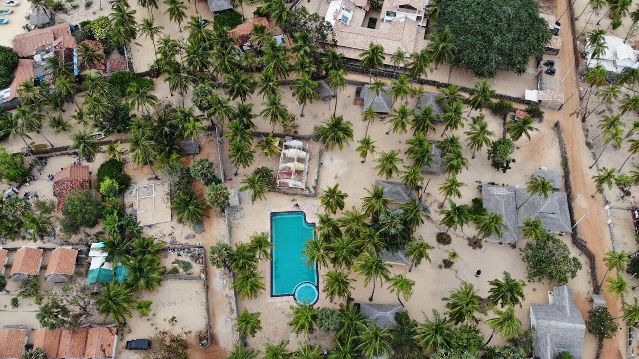 Cocodance Kitesurfing Resort Калпития Экстерьер фото